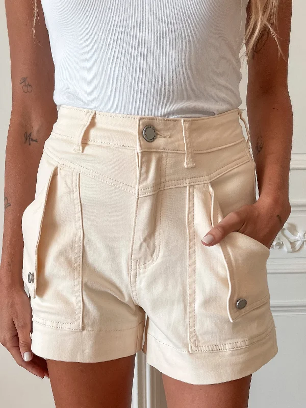 Priella Shorts - Cream